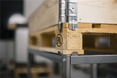 Pallet Table with Pallet Control – For EUR Pallet 1200 × 800 mm – 1216 × 816 × 657 mm